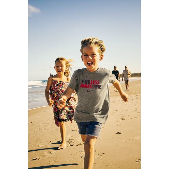 Nike Boys Medium “Endless Awesome” Graphic T-Shirt – Gray - Picture 1 of 3